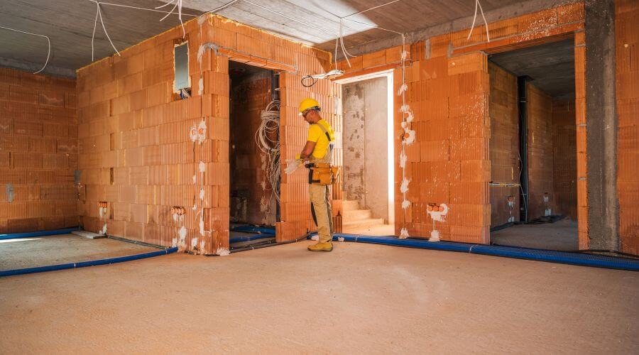 Expert flood damage restoration services in Fruitland, NM